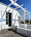 Kouros Hotel & Suites 
